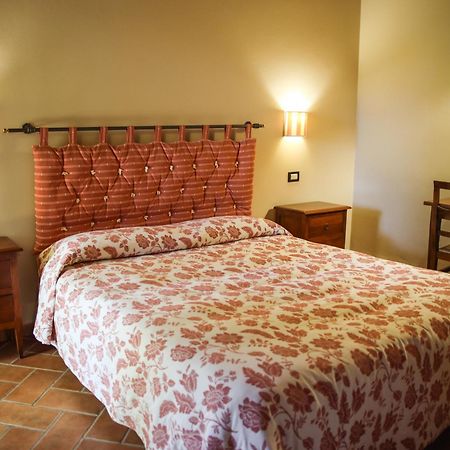 Agriturismo La Vecchia Quercia Монтемерано Екстериор снимка
