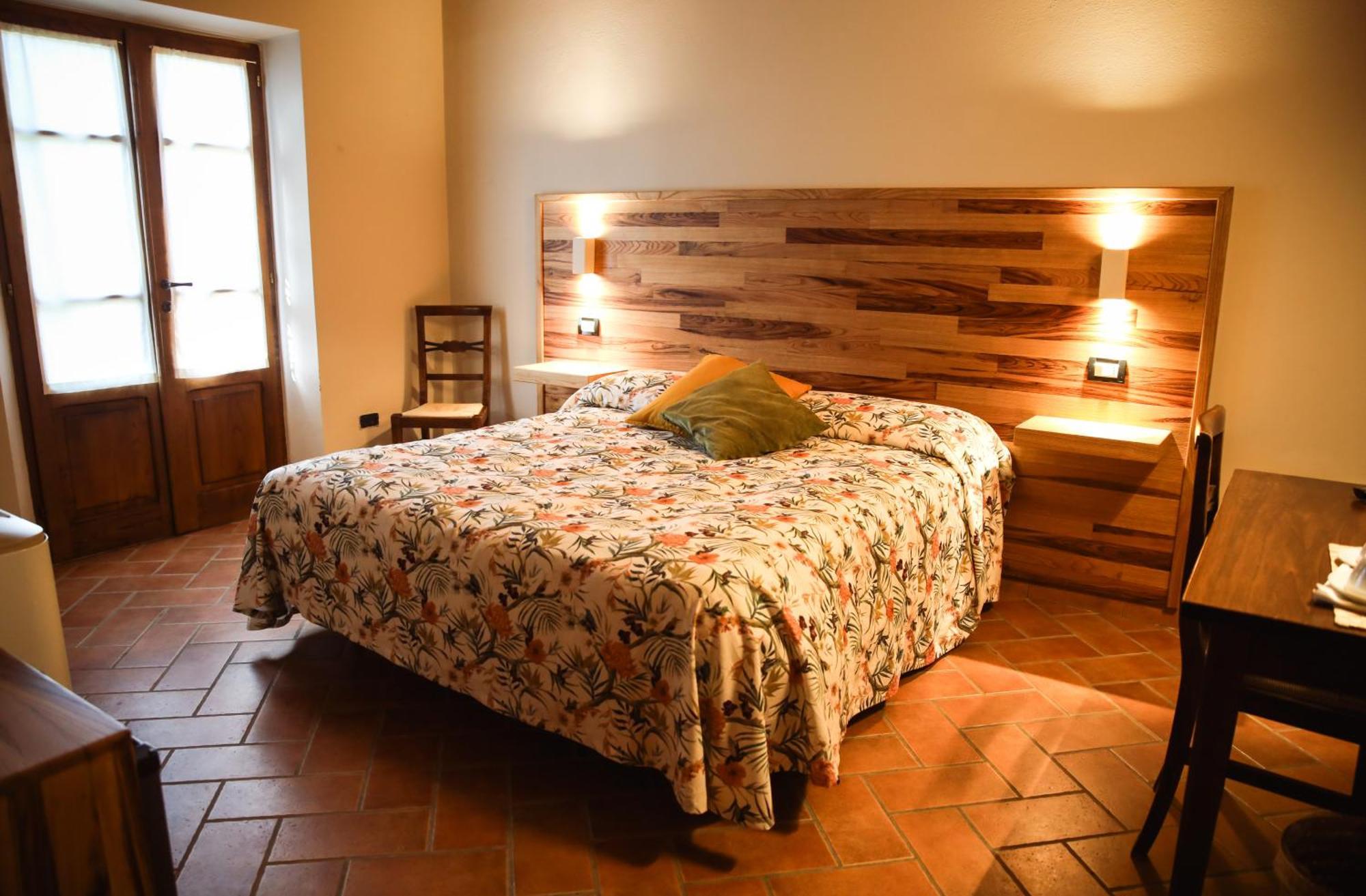 Agriturismo La Vecchia Quercia Монтемерано Екстериор снимка