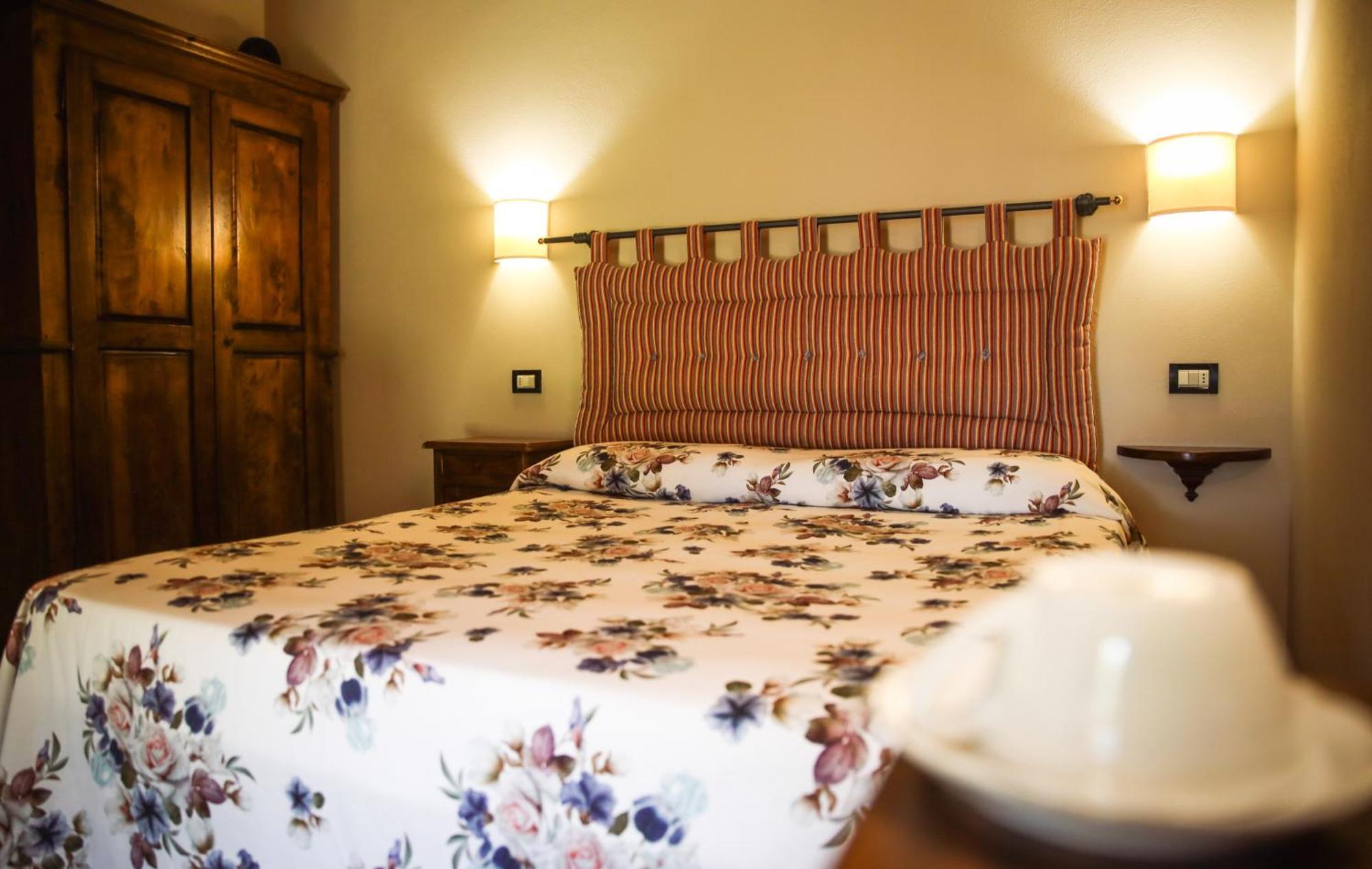 Agriturismo La Vecchia Quercia Монтемерано Екстериор снимка