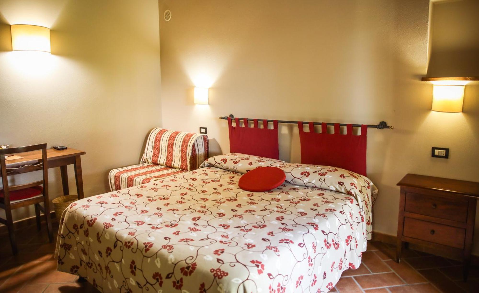 Agriturismo La Vecchia Quercia Монтемерано Екстериор снимка