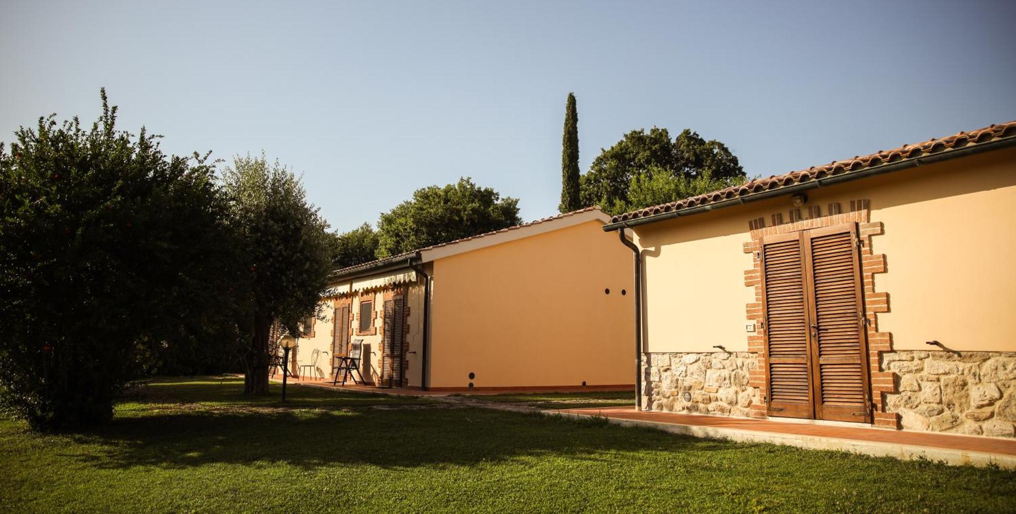 Agriturismo La Vecchia Quercia Монтемерано Екстериор снимка