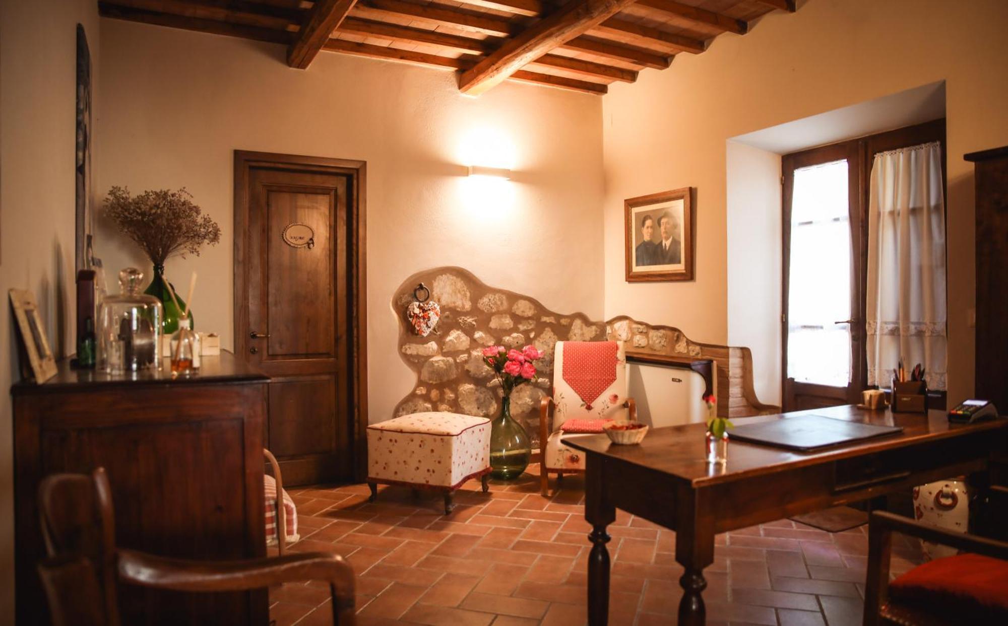 Agriturismo La Vecchia Quercia Монтемерано Екстериор снимка